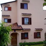 In With Balcony, Air Conditioning, Wi-fi Appartement